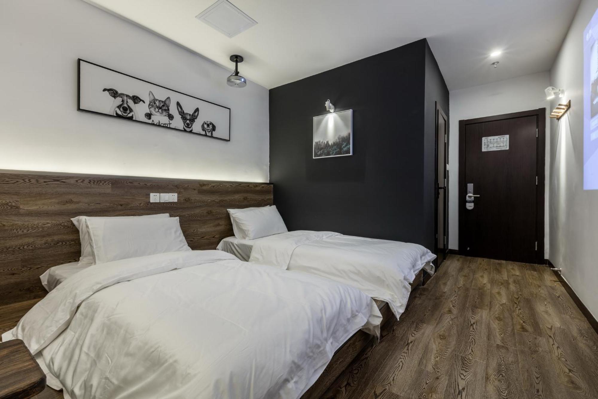 1forest Tongji University Siping Road Metro Station Hostel Shanghai